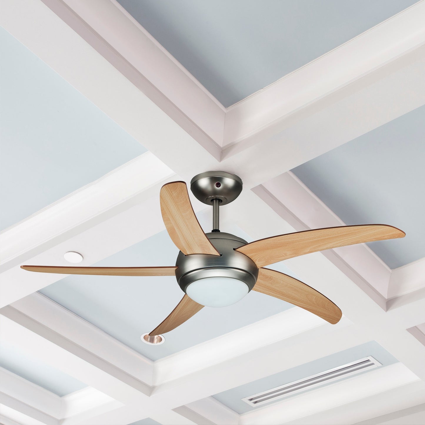 5-Blade Ceiling Fan, 132cm, & Light with Remote